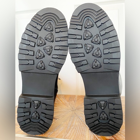 Shoe Dazzle Classic Black Combat Boots - Picture 3 of 12